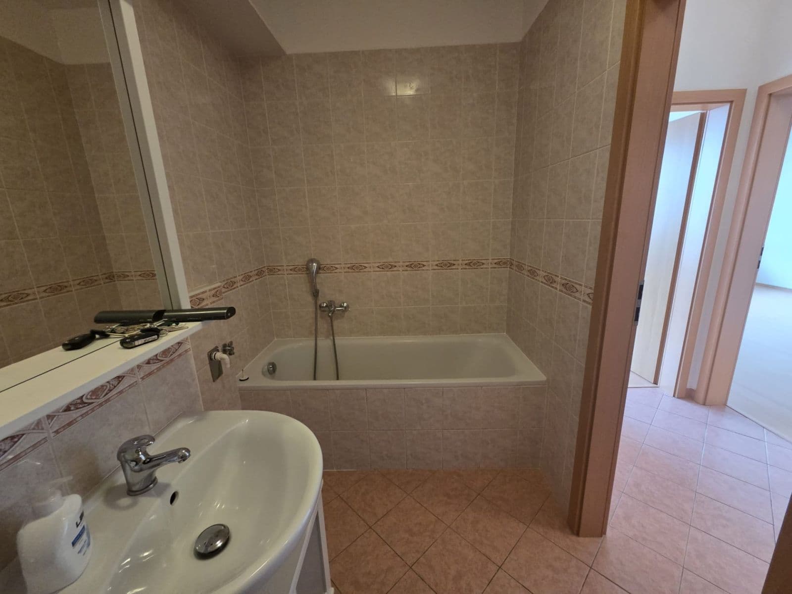 Pronájem bytu 2+kk 45 m², Werichova, Praha, Praha Pronájem bytu 2+kk 45 m², Werichova, Praha, Praha