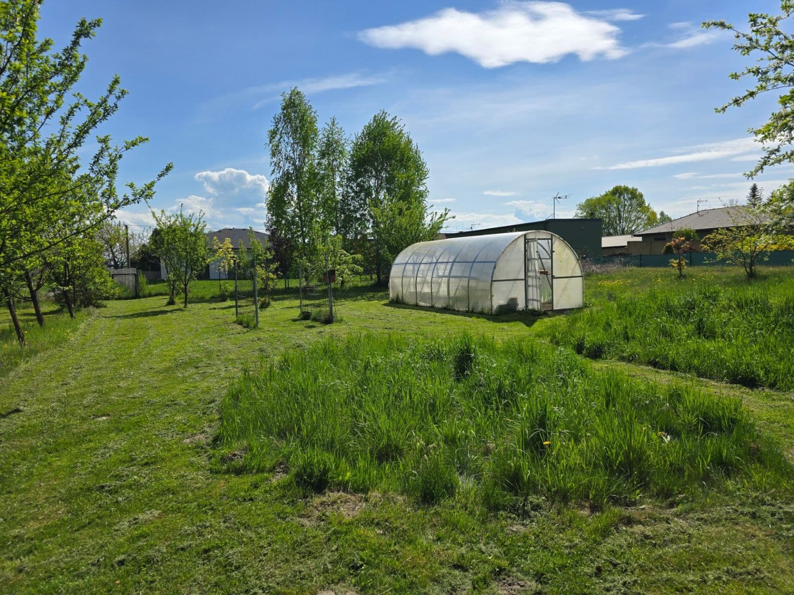 Prodej pozemku 1.963 m², Šumbarská, Petřvald, Moravskoslezský kraj Prodej pozemku 1.963 m², Šumbarská, Petřvald, Moravskoslezský kraj