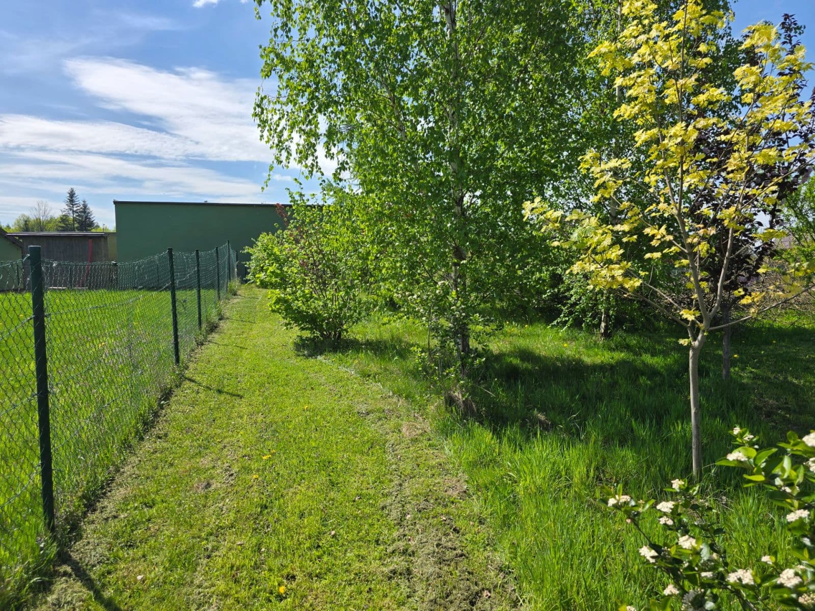 Prodej pozemku 1.963 m², Šumbarská, Petřvald, Moravskoslezský kraj Prodej pozemku 1.963 m², Šumbarská, Petřvald, Moravskoslezský kraj