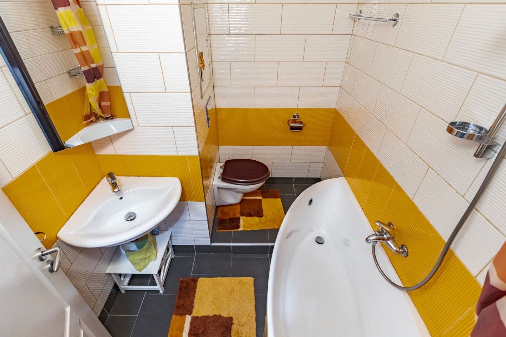 Pronájem bytu 1+1 35 m², Dobratická, Praha, Praha Pronájem bytu 1+1 35 m², Dobratická, Praha, Praha