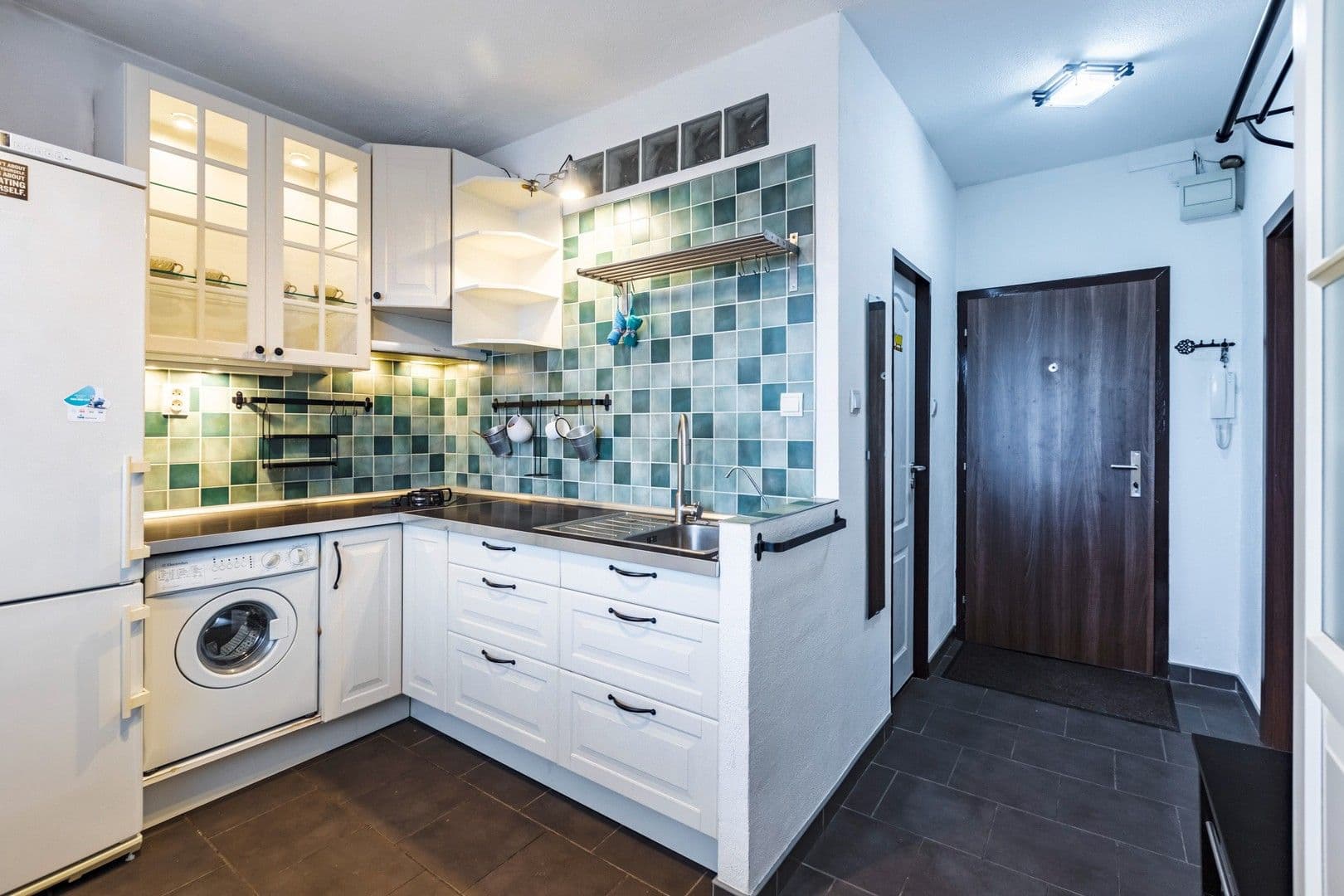 Pronájem bytu 1+1 35 m², Dobratická, Praha, Praha Pronájem bytu 1+1 35 m², Dobratická, Praha, Praha