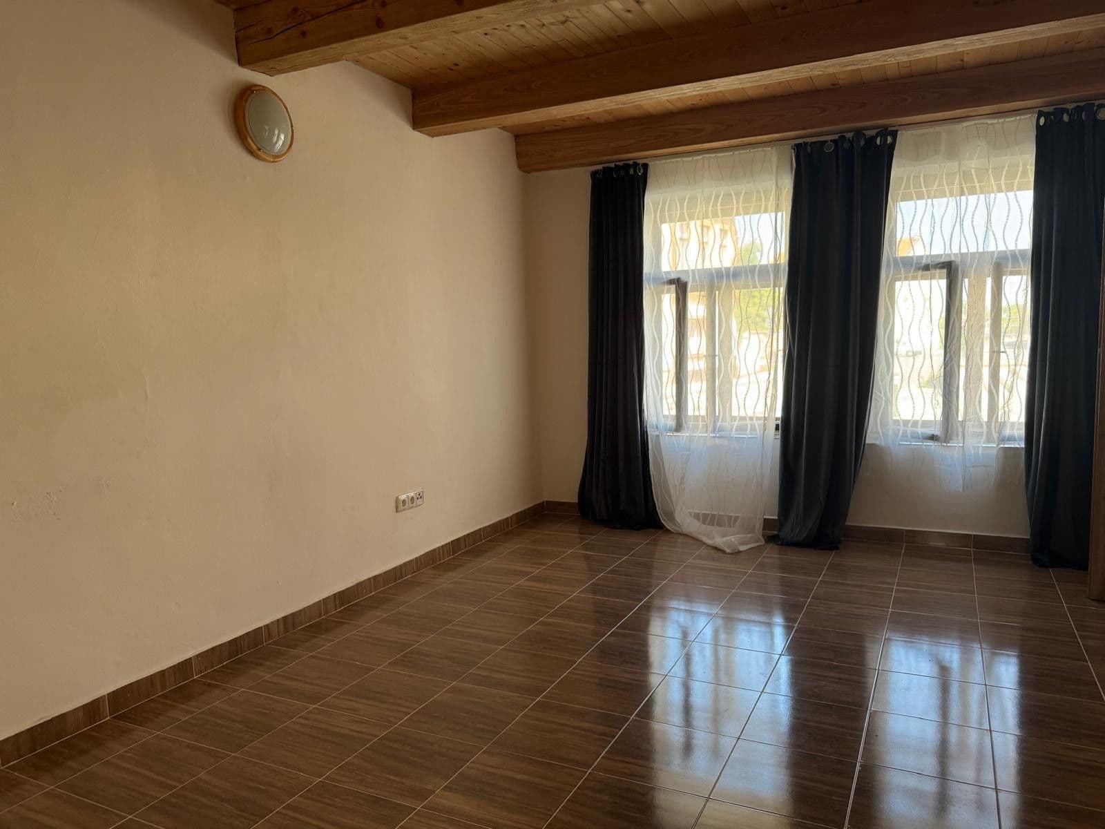 Pronájem bytu 1+1 34 m², náměstí Míru, Heřmanův Městec, Pardubický kraj Pronájem bytu 1+1 34 m², náměstí Míru, Heřmanův Městec, Pardubický kraj