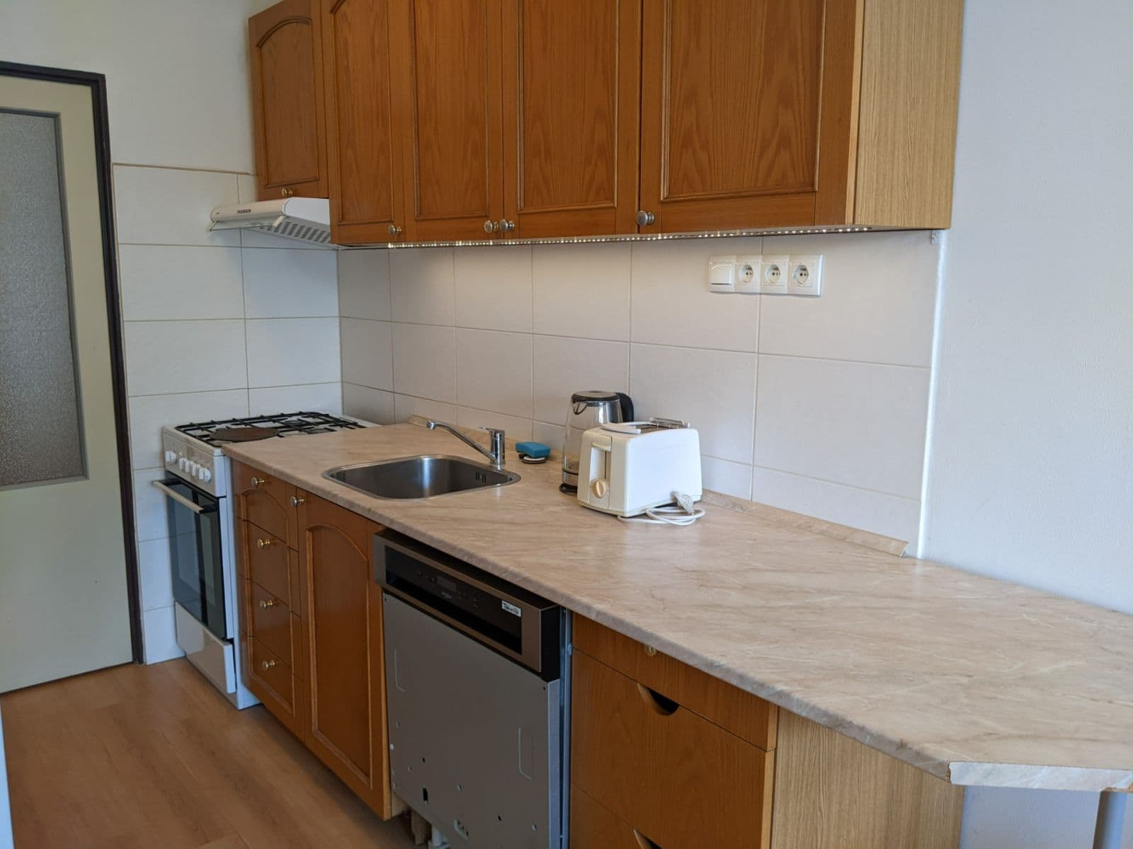 Pronájem bytu 3+1 75 m², Petýrkova, Praha, Praha Pronájem bytu 3+1 75 m², Petýrkova, Praha, Praha