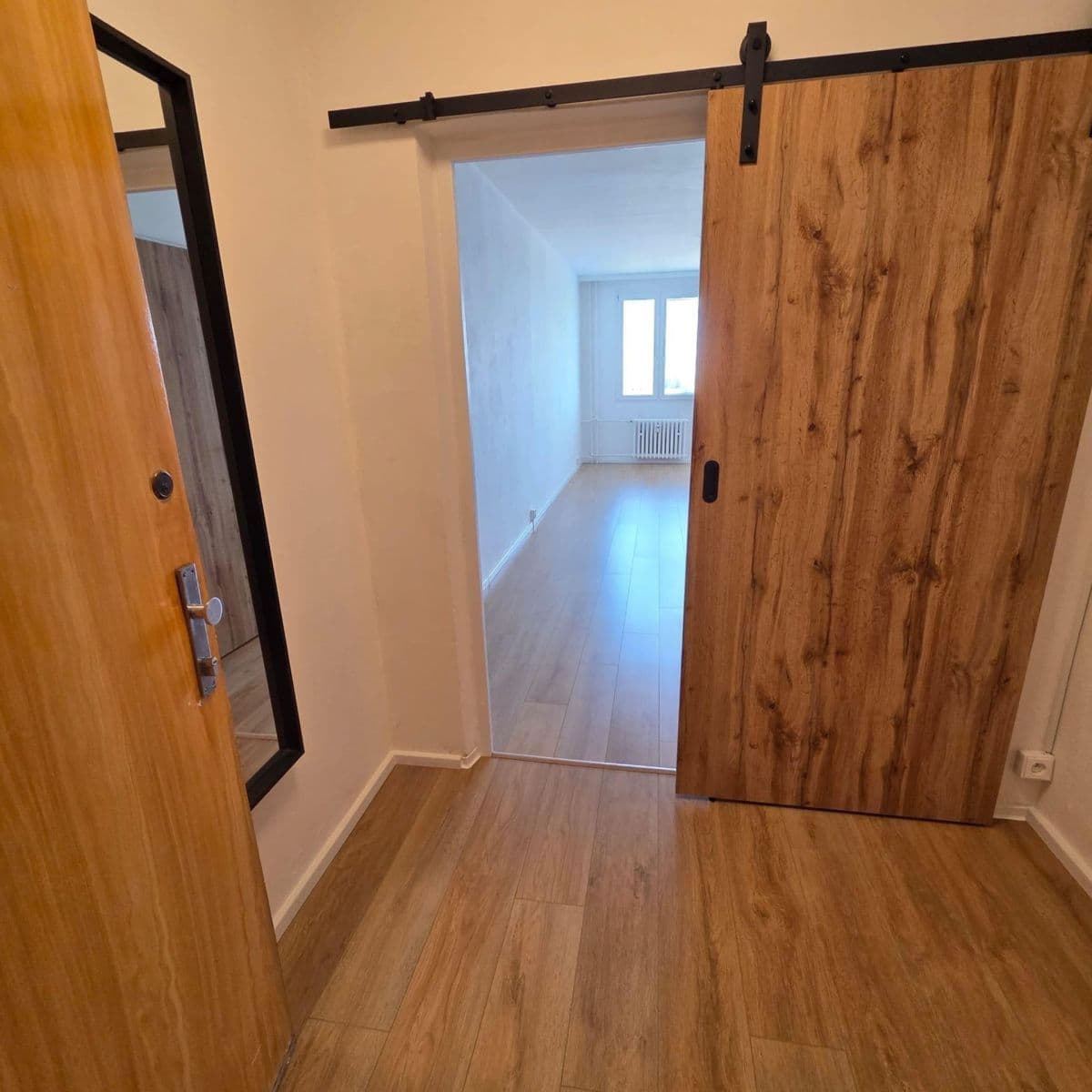 Pronájem bytu 1+kk 28 m², Jabloňová, Praha, Praha Pronájem bytu 1+kk 28 m², Jabloňová, Praha, Praha