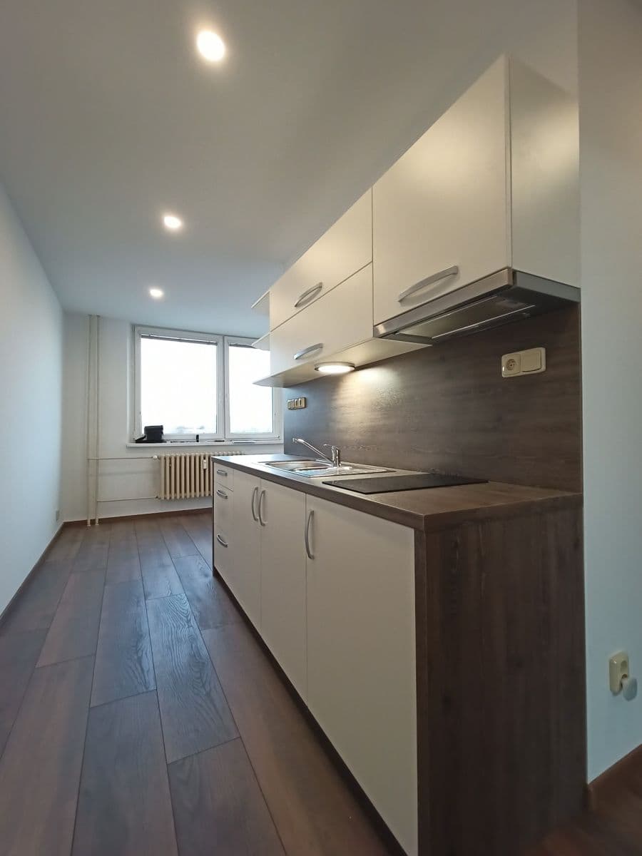 Prodej bytu 2+kk 37 m², Polní, Ivančice, Jihomoravský kraj Prodej bytu 2+kk 37 m², Polní, Ivančice, Jihomoravský kraj