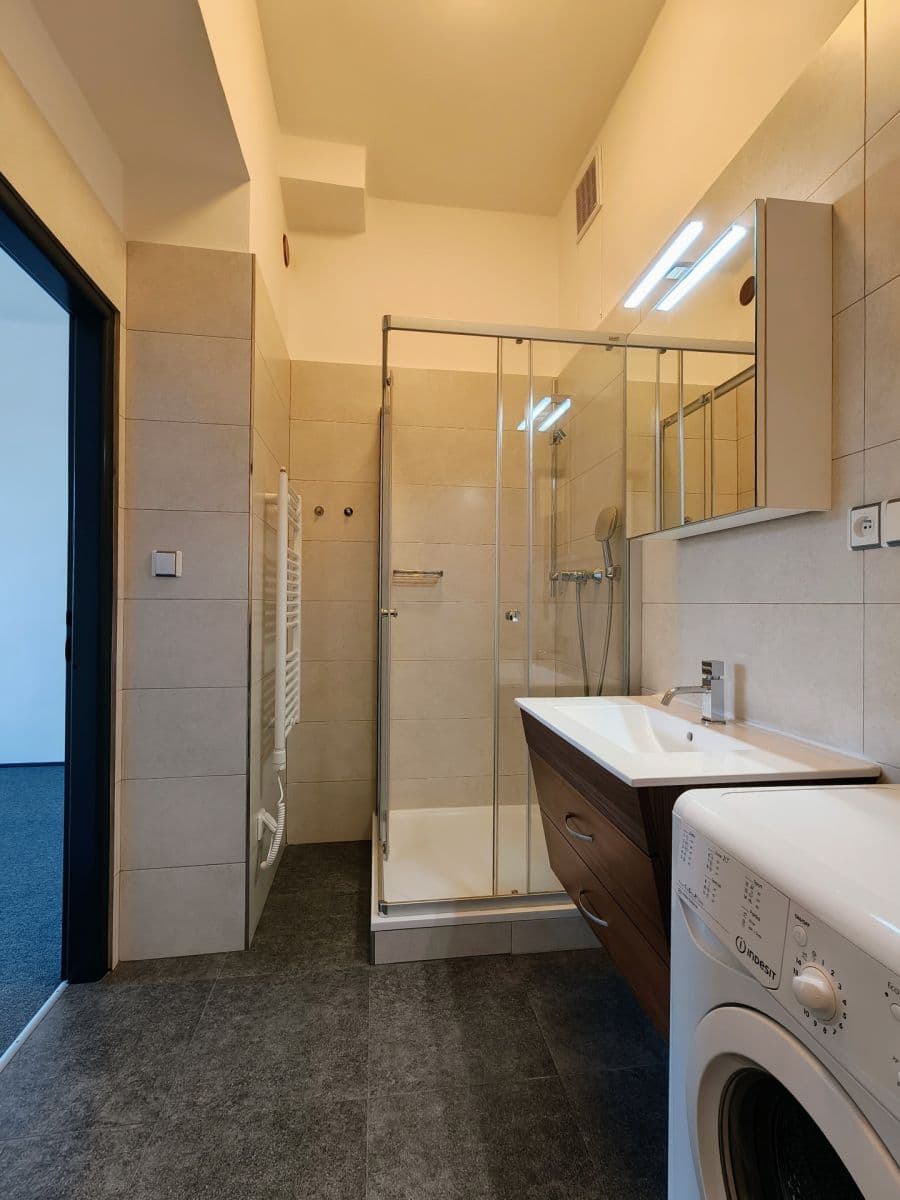 Pronájem bytu 2+1 57 m², U První baterie, Praha, Praha Pronájem bytu 2+1 57 m², U První baterie, Praha, Praha