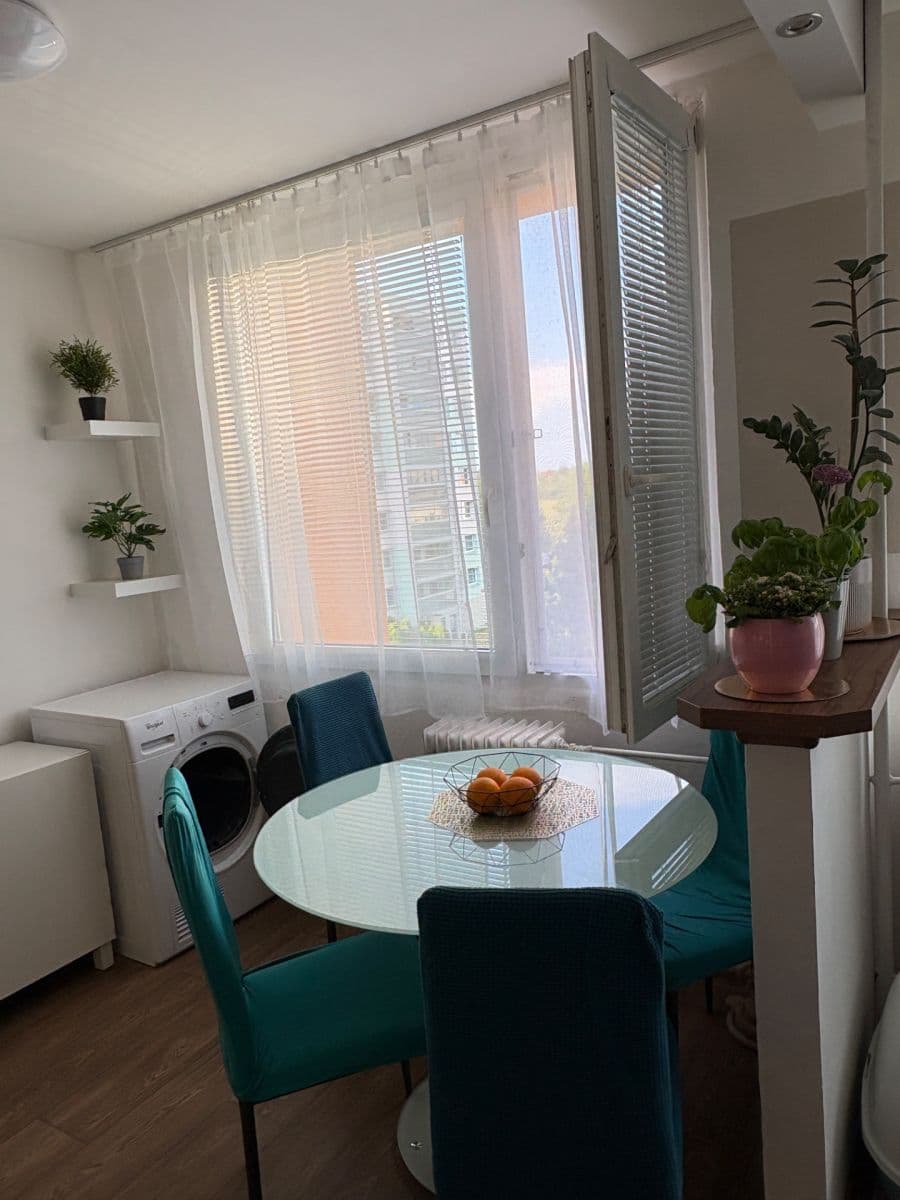 Pronájem bytu 3+kk 67 m², Studentů, Kutná Hora, Středočeský kraj Pronájem bytu 3+kk 67 m², Studentů, Kutná Hora, Středočeský kraj