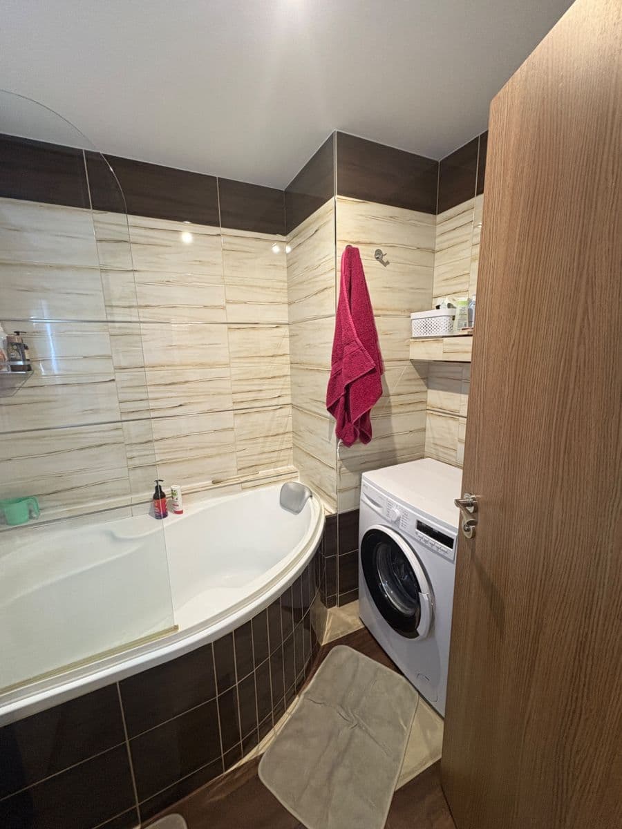 Pronájem bytu 3+kk 67 m², Studentů, Kutná Hora, Středočeský kraj Pronájem bytu 3+kk 67 m², Studentů, Kutná Hora, Středočeský kraj