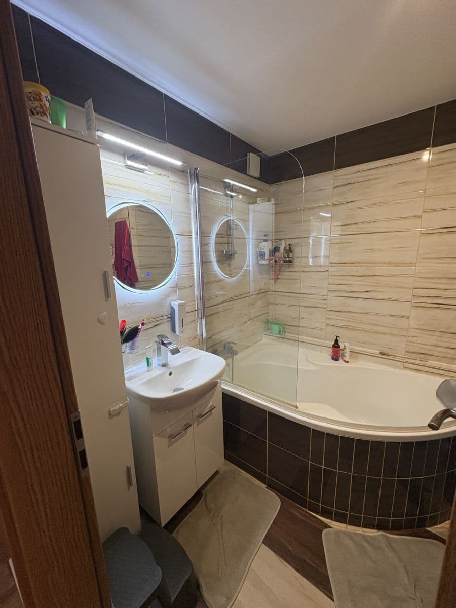 Pronájem bytu 3+kk 67 m², Studentů, Kutná Hora, Středočeský kraj Pronájem bytu 3+kk 67 m², Studentů, Kutná Hora, Středočeský kraj