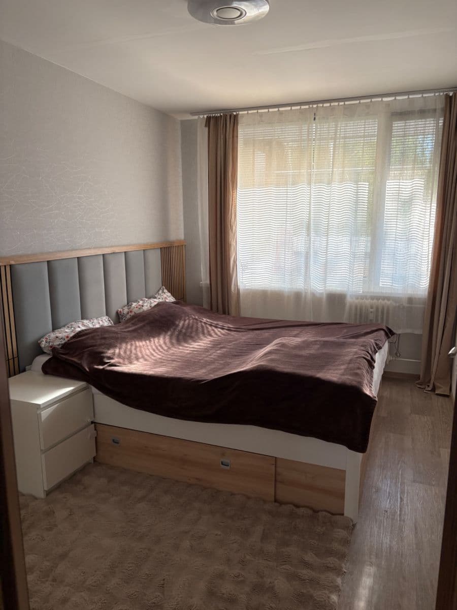 Pronájem bytu 3+kk 67 m², Studentů, Kutná Hora, Středočeský kraj Pronájem bytu 3+kk 67 m², Studentů, Kutná Hora, Středočeský kraj