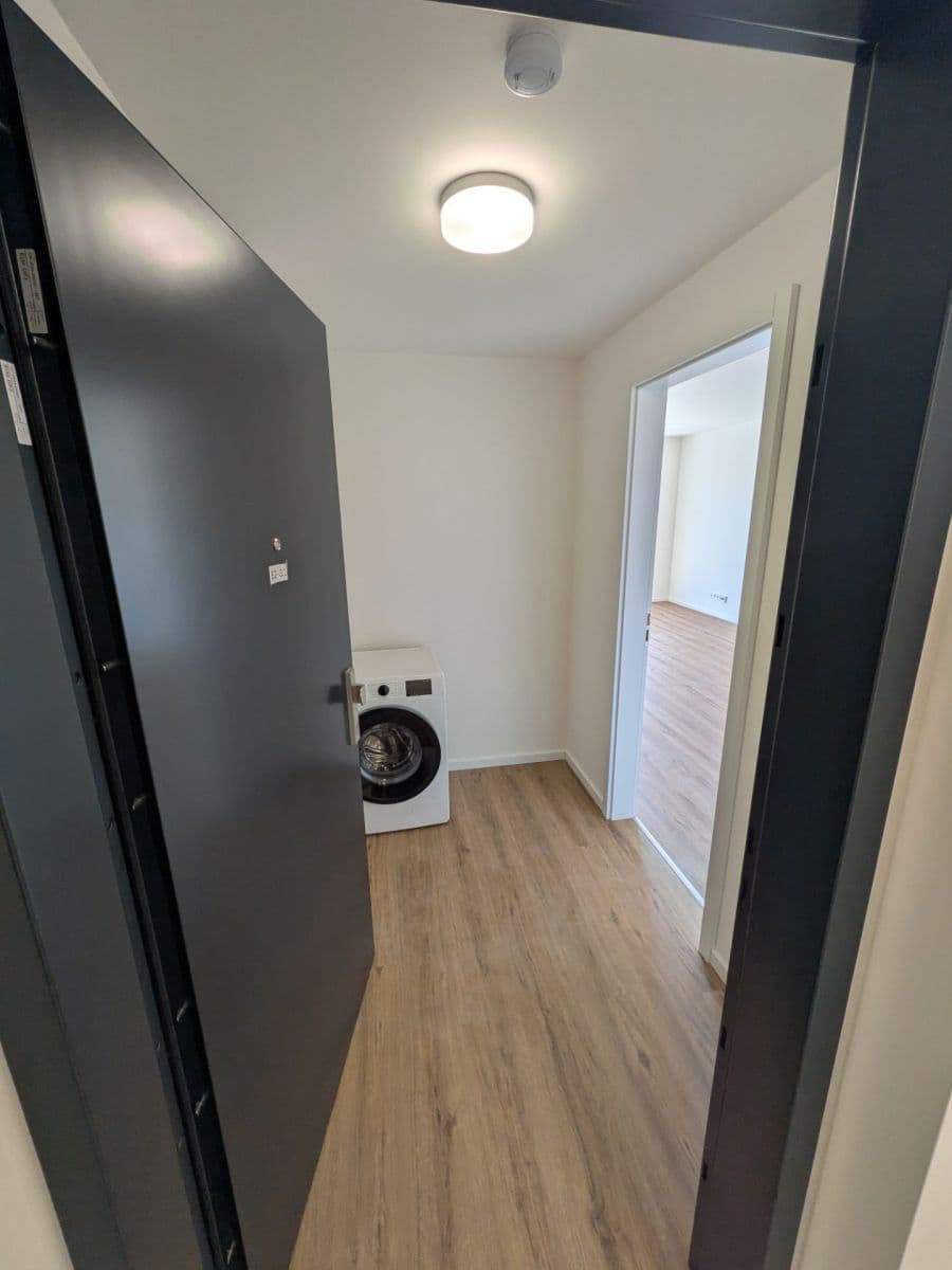 Pronájem bytu 2+kk 50 m², Ke křížku, Kladno, Středočeský kraj Pronájem bytu 2+kk 50 m², Ke křížku, Kladno, Středočeský kraj