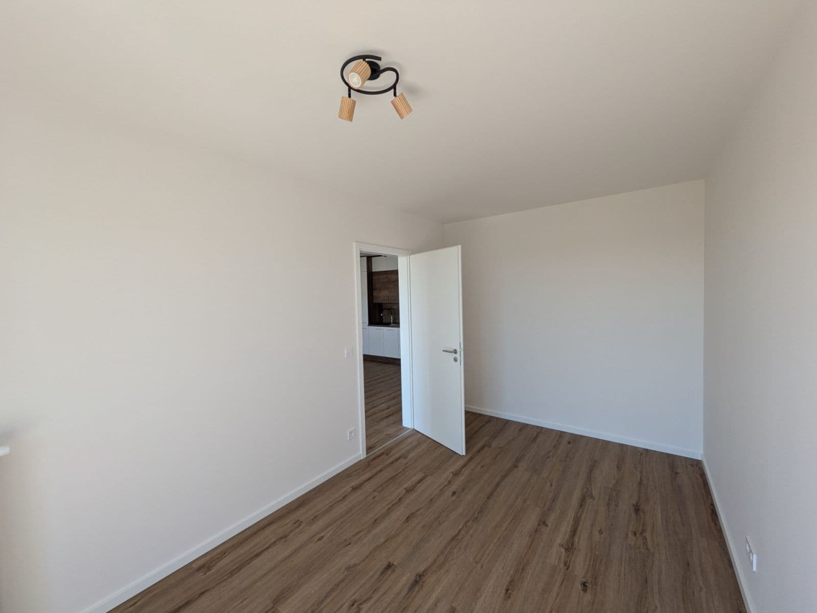 Pronájem bytu 2+kk 50 m², Ke křížku, Kladno, Středočeský kraj Pronájem bytu 2+kk 50 m², Ke křížku, Kladno, Středočeský kraj