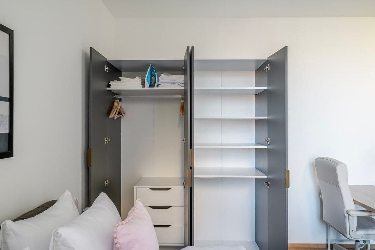 Pronájem bytu 56 m², Komunardů, Praha, Praha Pronájem bytu 56 m², Komunardů, Praha, Praha