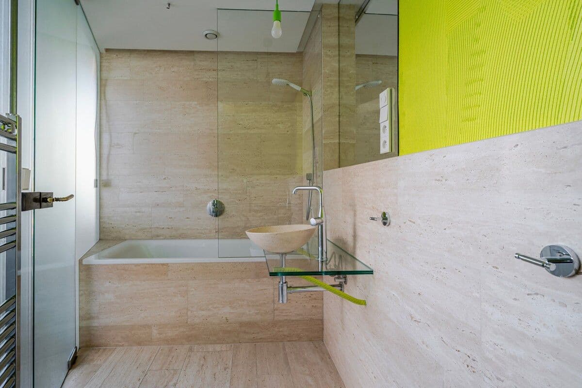 Pronájem bytu 56 m², Komunardů, Praha, Praha Pronájem bytu 56 m², Komunardů, Praha, Praha