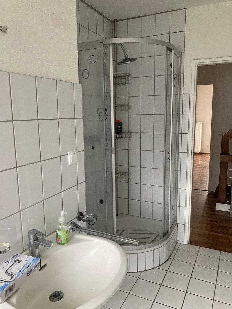 Pronájem domu 120 m², pozemek 120 m², Backenfeldsteig, Schwabach, Bavorsko Pronájem domu 120 m², pozemek 120 m², Backenfeldsteig, Schwabach, Bavorsko