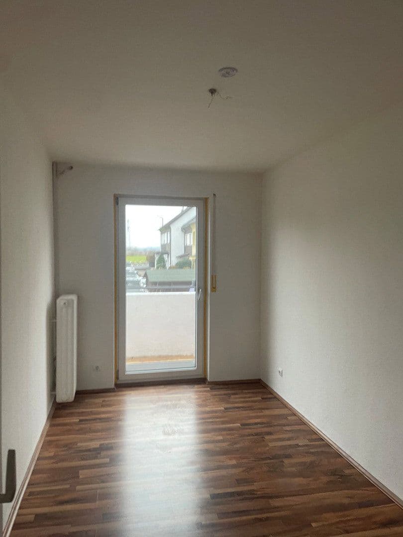 Pronájem domu 120 m², pozemek 120 m², Backenfeldsteig, Schwabach, Bavorsko Pronájem domu 120 m², pozemek 120 m², Backenfeldsteig, Schwabach, Bavorsko