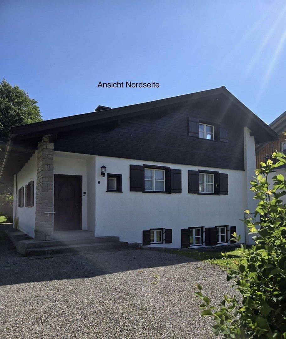 Prodej domu 200 m², pozemek 939 m², Oberstdorf, Bavorsko Prodej domu 200 m², pozemek 939 m², Oberstdorf, Bavorsko