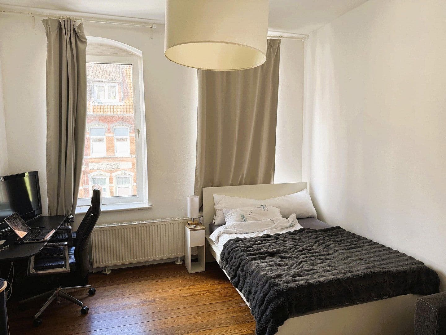 Pronájem bytu 3+1 88 m², Dammstr. 9, Lüneburg, Dolní Sasko Pronájem bytu 3+1 88 m², Dammstr. 9, Lüneburg, Dolní Sasko