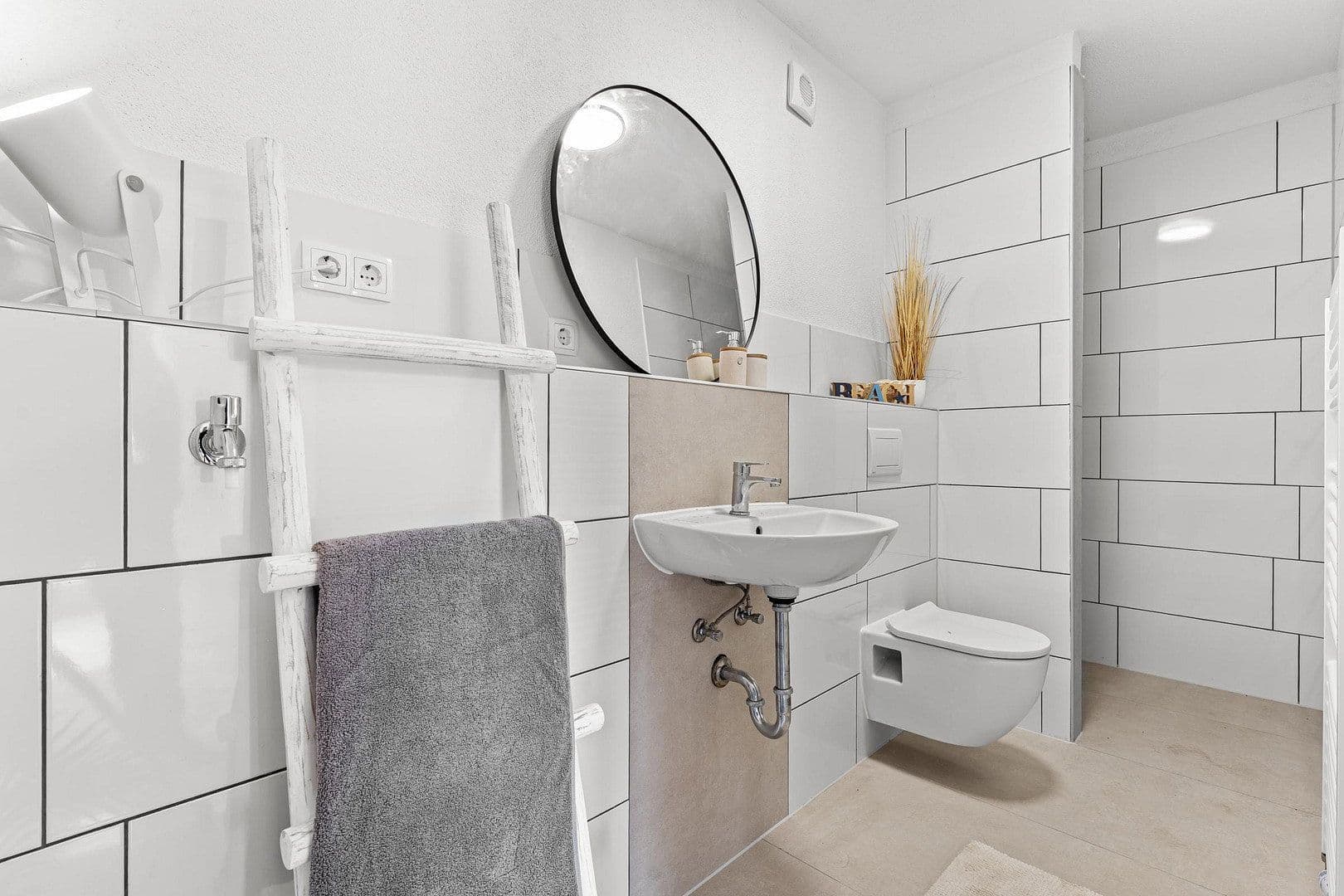 Pronájem bytu 2+1 45 m², Schulstr. 30 / 30 A, Norden, Dolní Sasko Pronájem bytu 2+1 45 m², Schulstr. 30 / 30 A, Norden, Dolní Sasko