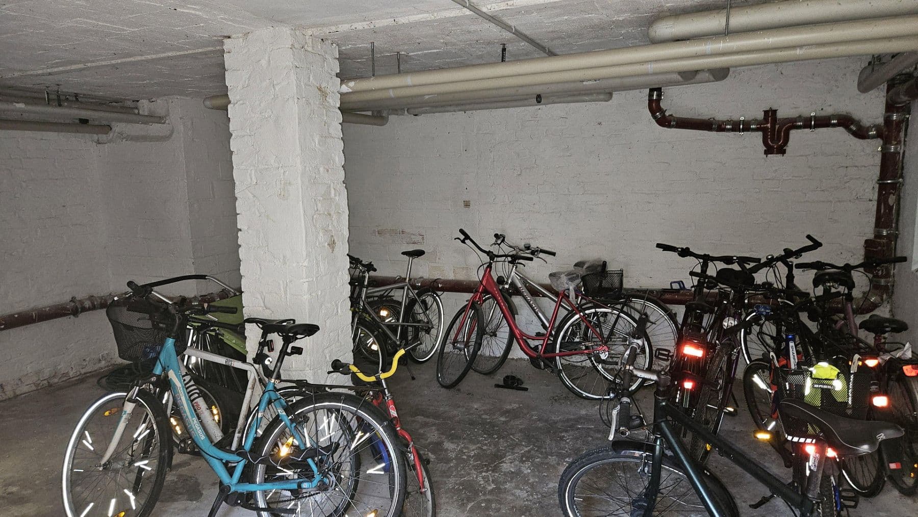 Prodej bytu 2+1 59 m², Mörchinger Straße 115D, Berlin, Berlín Prodej bytu 2+1 59 m², Mörchinger Straße 115D, Berlin, Berlín