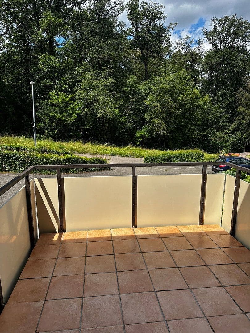 Pronájem bytu 1+1 38 m², Dreizlerstraße 64, Stuttgart, Bádensko-Württembersko Pronájem bytu 1+1 38 m², Dreizlerstraße 64, Stuttgart, Bádensko-Württembersko