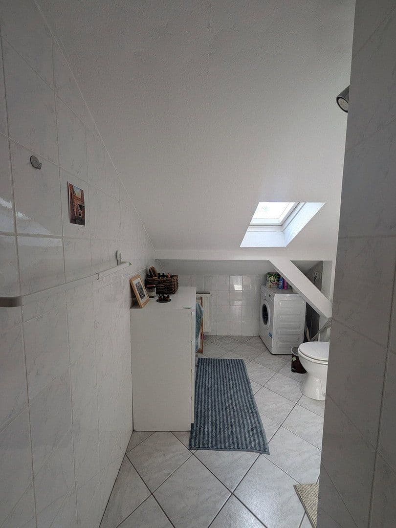 Pronájem bytu 1+1 45 m², Friedberger Landstraße 85, Frankfurt am Main, Hessen Pronájem bytu 1+1 45 m², Friedberger Landstraße 85, Frankfurt am Main, Hessen