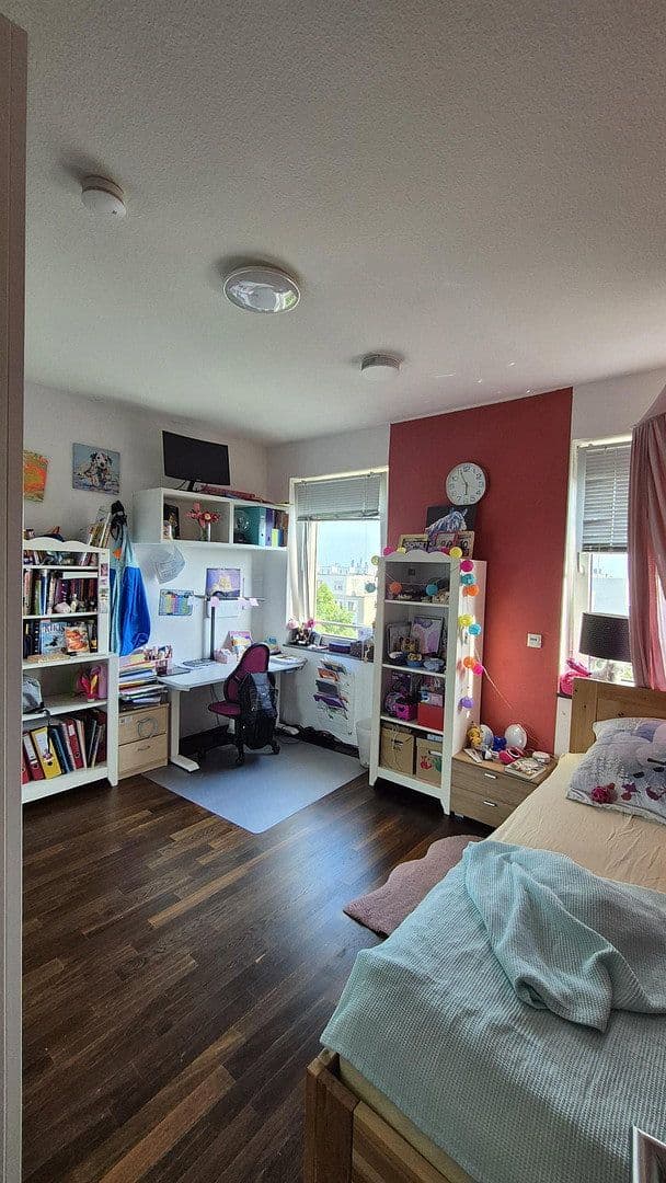 Prodej bytu 4+1 112 m², Eugen-Kaufmann-Strasse 12, Frankfurt am Main, Hessen Prodej bytu 4+1 112 m², Eugen-Kaufmann-Strasse 12, Frankfurt am Main, Hessen