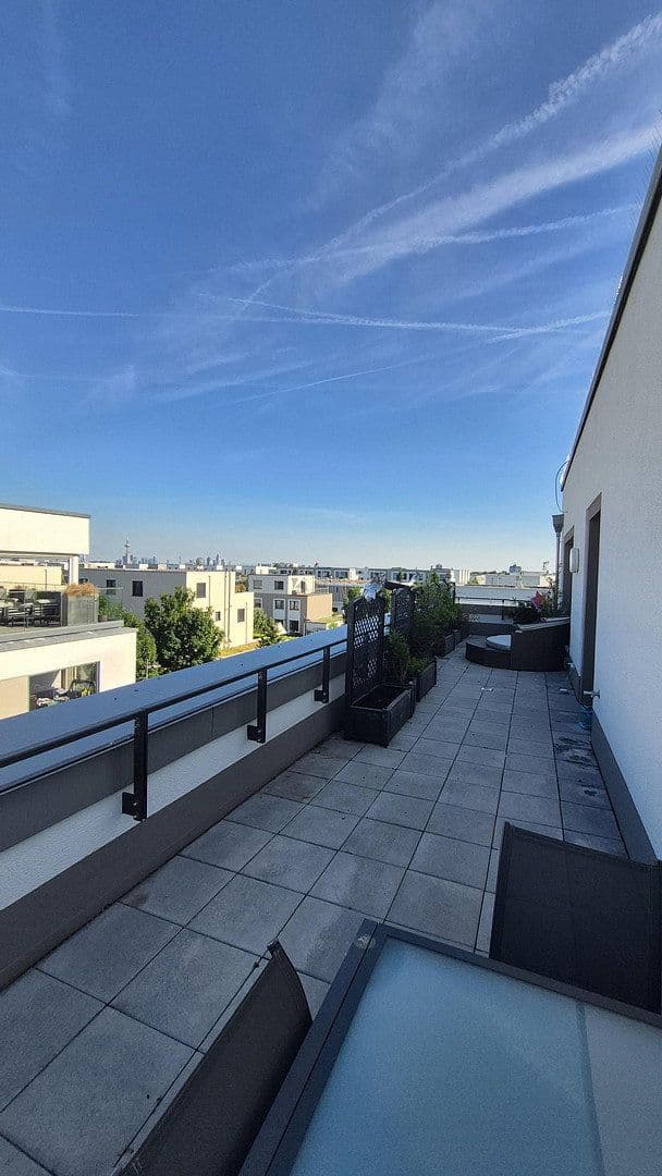 Prodej bytu 4+1 112 m², Eugen-Kaufmann-Strasse 12, Frankfurt am Main, Hessen Prodej bytu 4+1 112 m², Eugen-Kaufmann-Strasse 12, Frankfurt am Main, Hessen