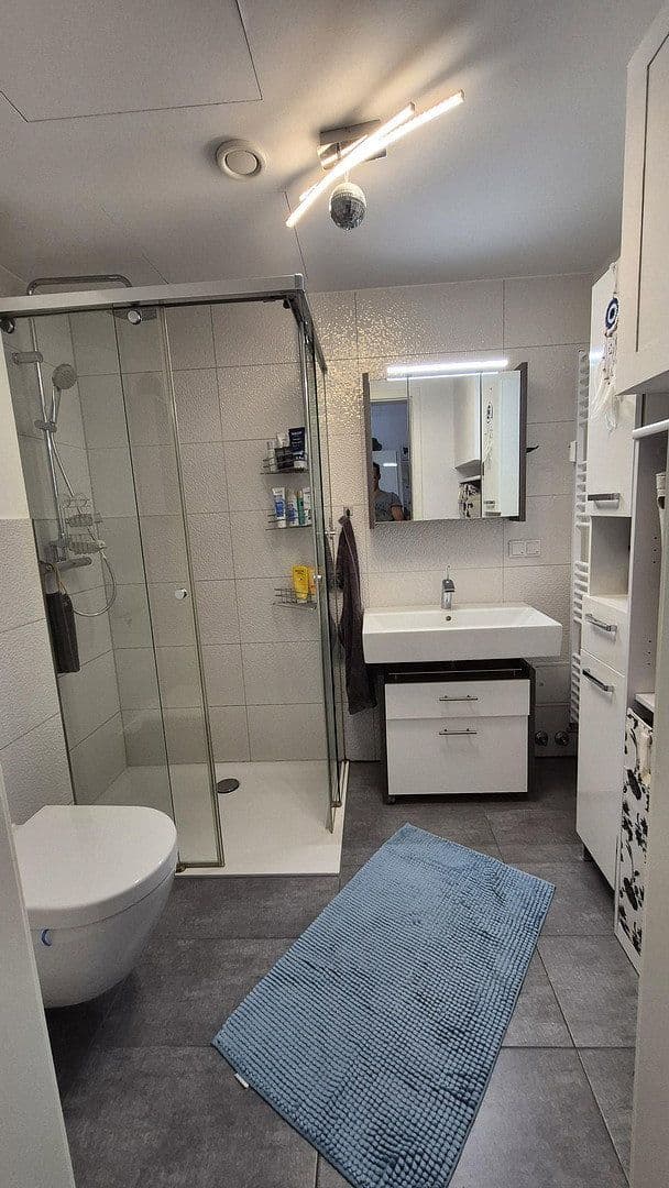 Prodej bytu 4+1 112 m², Eugen-Kaufmann-Strasse 12, Frankfurt am Main, Hessen Prodej bytu 4+1 112 m², Eugen-Kaufmann-Strasse 12, Frankfurt am Main, Hessen