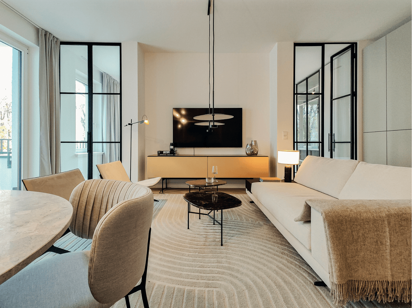 Prodej bytu 2+1 78 m², Schlüterstraße 18, Berlin, Berlín Prodej bytu 2+1 78 m², Schlüterstraße 18, Berlin, Berlín