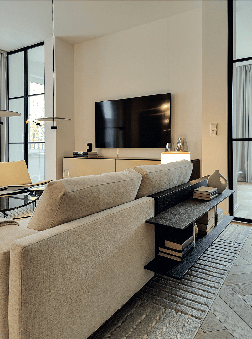 Prodej bytu 2+1 78 m², Schlüterstraße 18, Berlin, Berlín Prodej bytu 2+1 78 m², Schlüterstraße 18, Berlin, Berlín