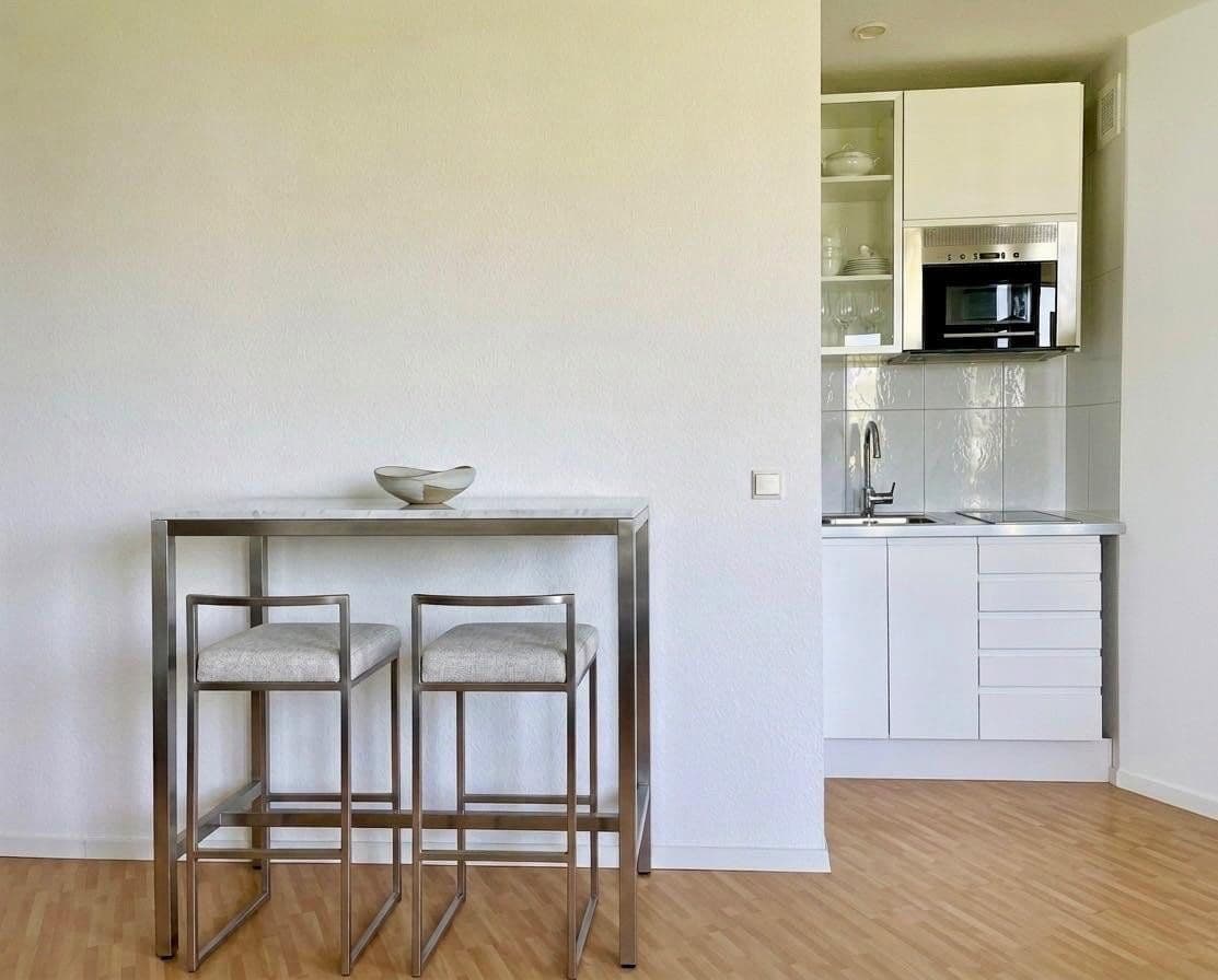 Prodej bytu 2+1 50 m², Düsseldorf, Severní Porýní-Vestfálsko Prodej bytu 2+1 50 m², Düsseldorf, Severní Porýní-Vestfálsko