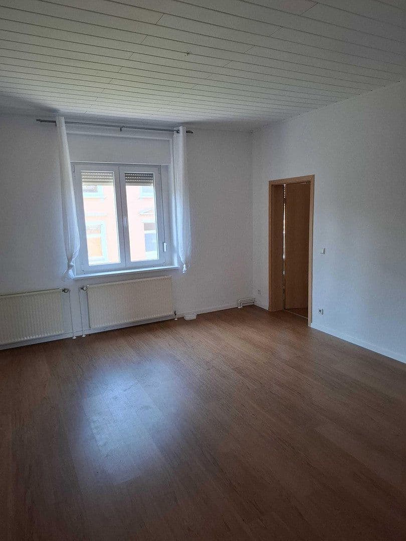 Pronájem bytu 3+1 66 m², Demitz-Thumitz, Sasko Pronájem bytu 3+1 66 m², Demitz-Thumitz, Sasko