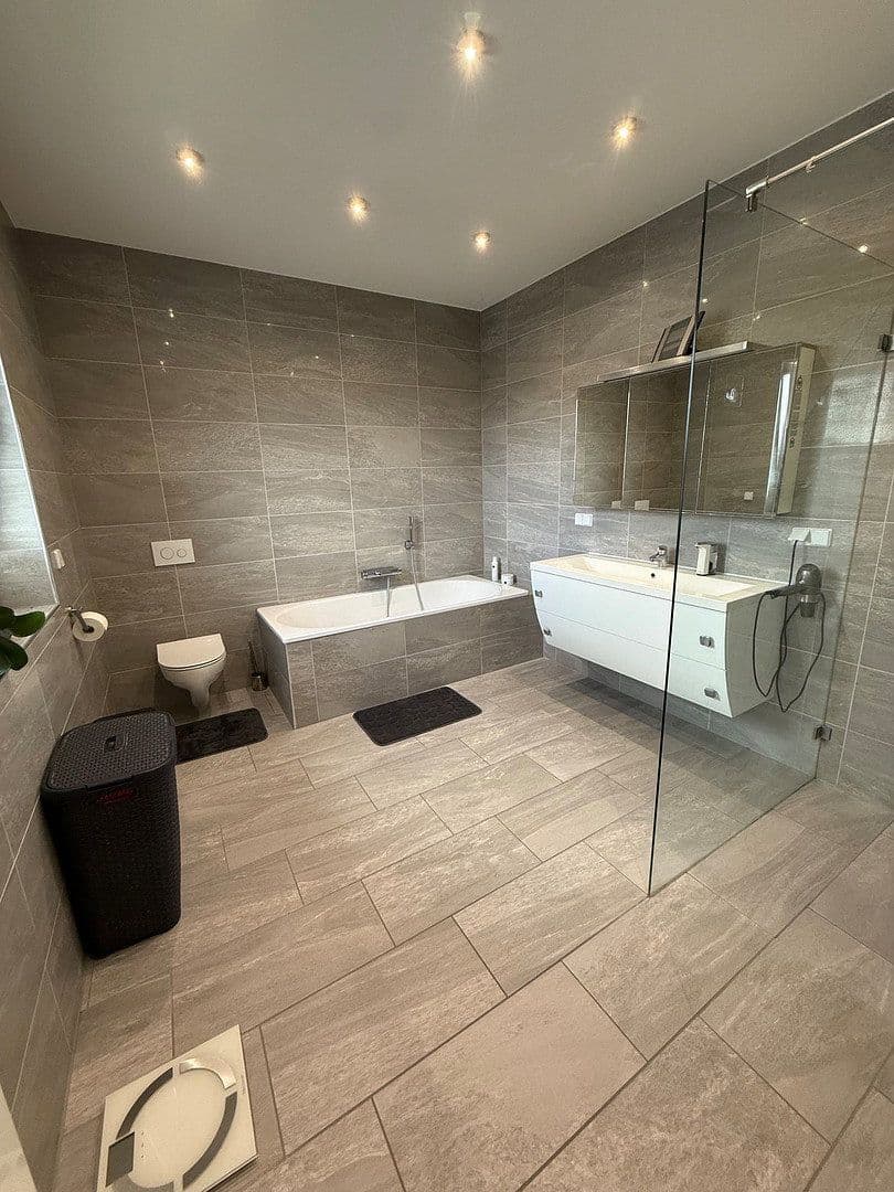 Prodej domu 161 m², pozemek 512 m², Großbeeren, Braniborsko Prodej domu 161 m², pozemek 512 m², Großbeeren, Braniborsko