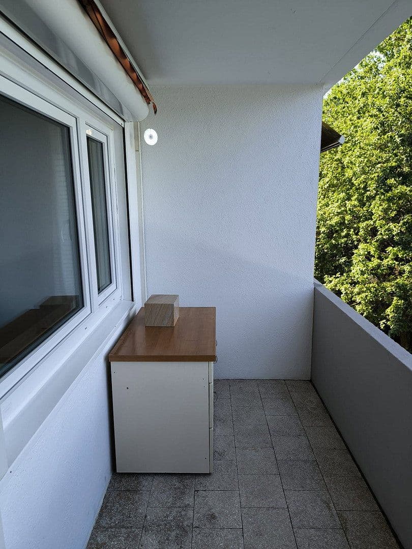 Pronájem bytu 1+1 35 m², Friedensallee, Neu-Isenburg, Hessen Pronájem bytu 1+1 35 m², Friedensallee, Neu-Isenburg, Hessen