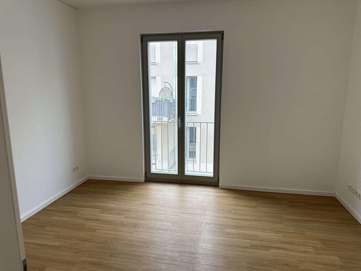 Pronájem bytu 4+1 95 m², Wendenschloßstraße 252, Berlin, Berlín Pronájem bytu 4+1 95 m², Wendenschloßstraße 252, Berlin, Berlín
