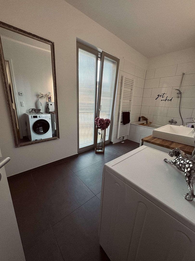 Pronájem bytu 4+1 95 m², Wendenschloßstraße 252, Berlin, Berlín Pronájem bytu 4+1 95 m², Wendenschloßstraße 252, Berlin, Berlín