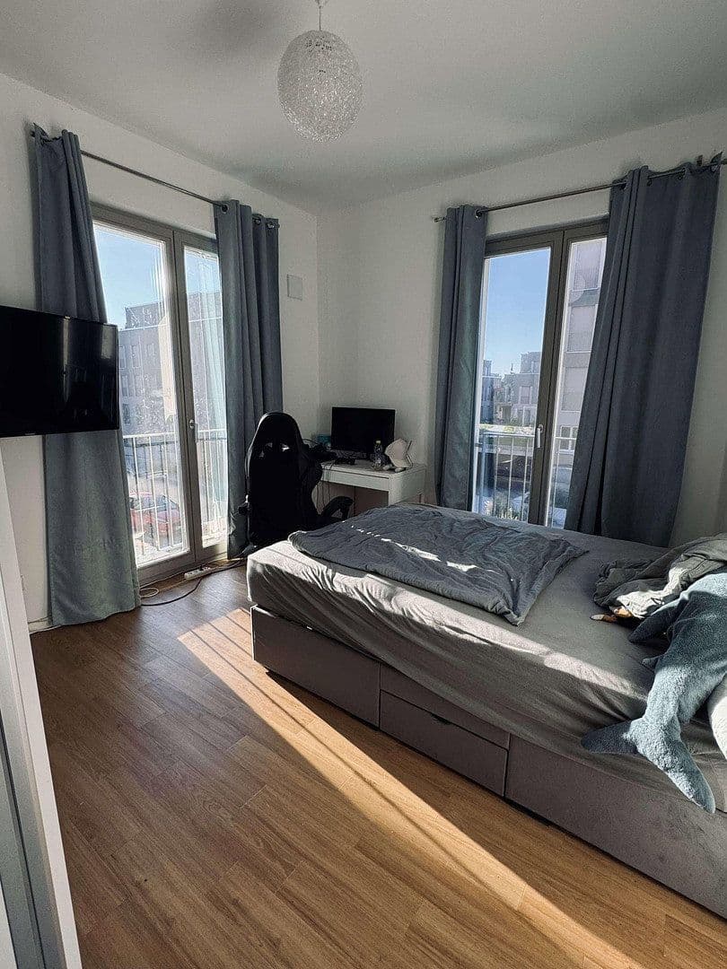 Pronájem bytu 4+1 95 m², Wendenschloßstraße 252, Berlin, Berlín Pronájem bytu 4+1 95 m², Wendenschloßstraße 252, Berlin, Berlín