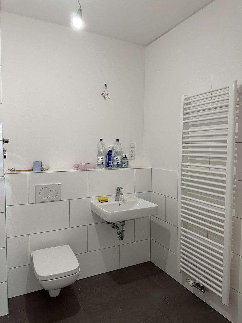 Pronájem bytu 4+1 95 m², Wendenschloßstraße 252, Berlin, Berlín Pronájem bytu 4+1 95 m², Wendenschloßstraße 252, Berlin, Berlín