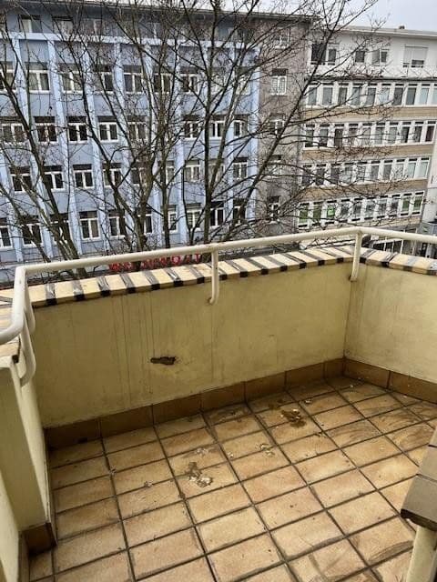 Pronájem bytu 2+1 57 m², Ludwigshafen, Porýní-Falc Pronájem bytu 2+1 57 m², Ludwigshafen, Porýní-Falc