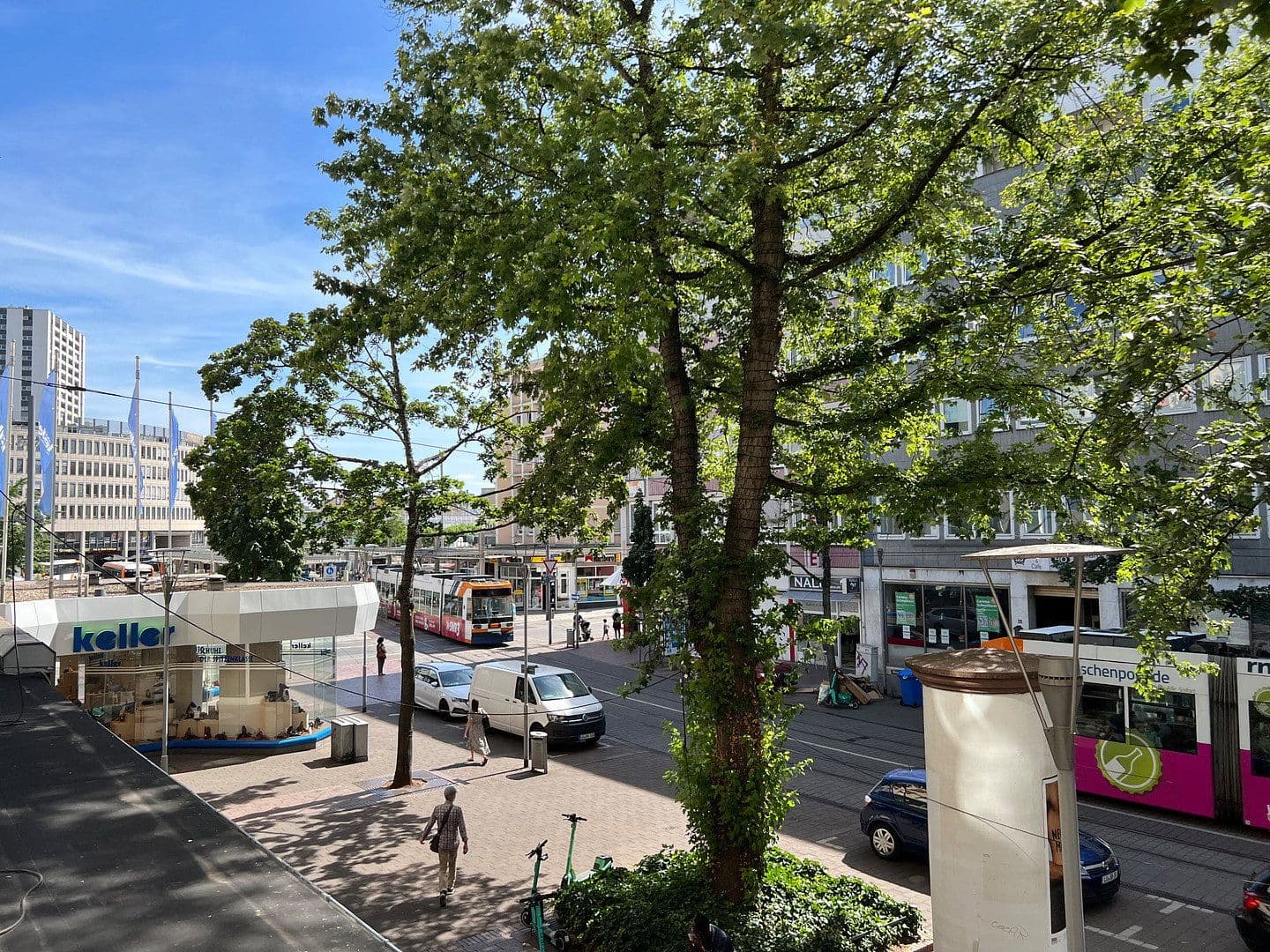 Pronájem bytu 2+1 57 m², Ludwigshafen, Porýní-Falc Pronájem bytu 2+1 57 m², Ludwigshafen, Porýní-Falc