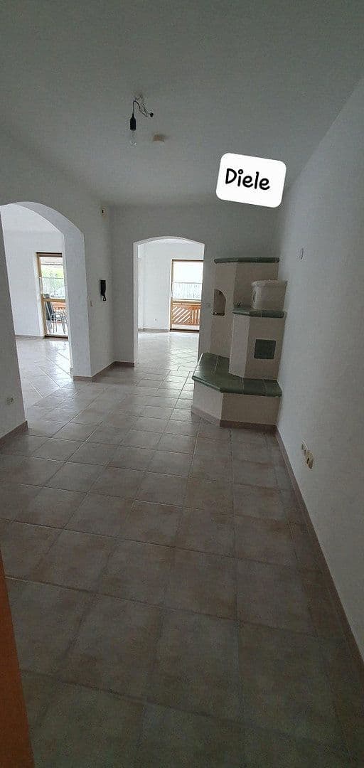 Pronájem bytu 4+1 145 m², Hirschaid, Bavorsko Pronájem bytu 4+1 145 m², Hirschaid, Bavorsko