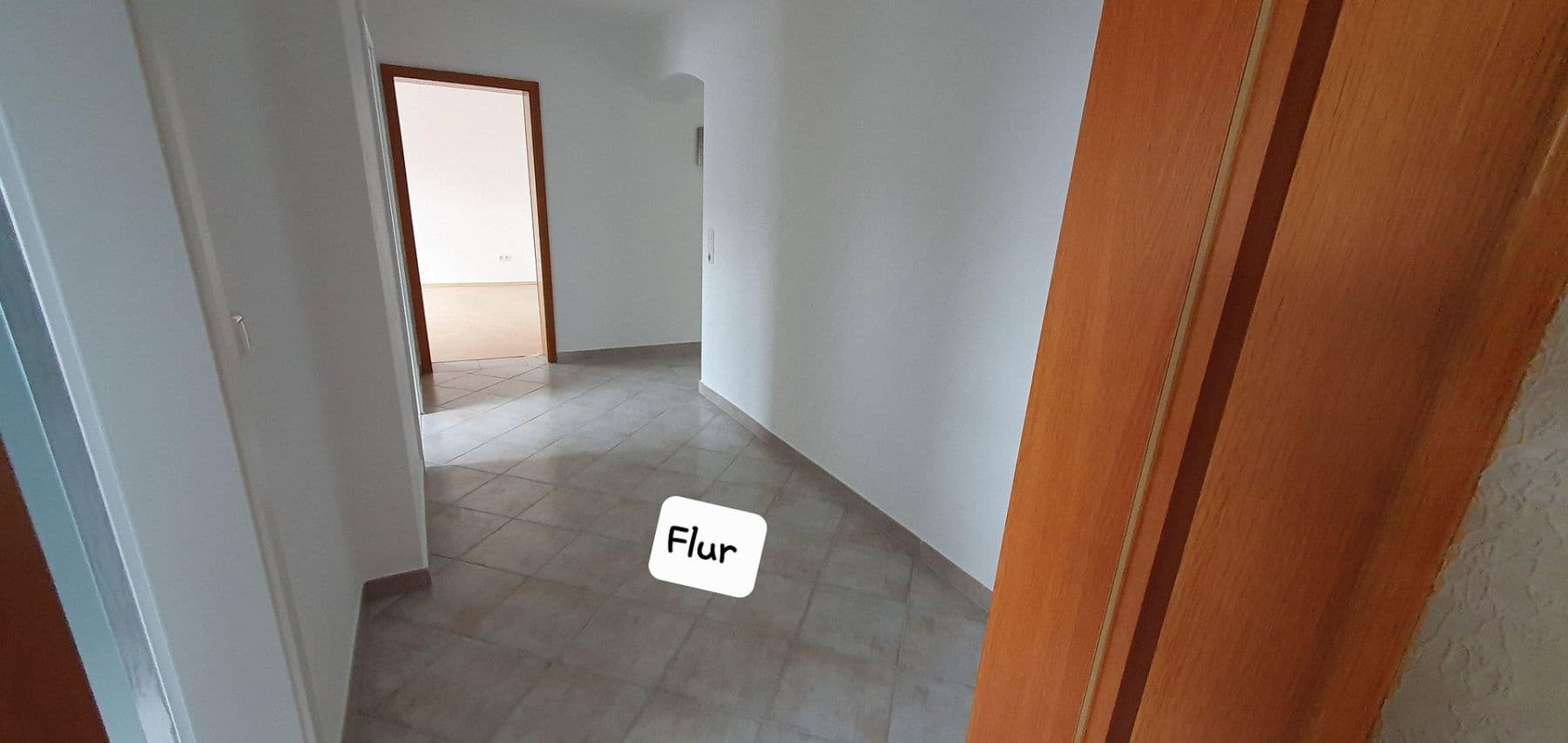 Pronájem bytu 4+1 145 m², Hirschaid, Bavorsko Pronájem bytu 4+1 145 m², Hirschaid, Bavorsko