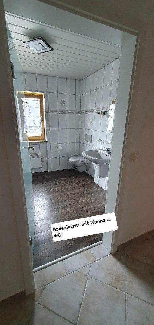 Pronájem bytu 4+1 145 m², Hirschaid, Bavorsko Pronájem bytu 4+1 145 m², Hirschaid, Bavorsko
