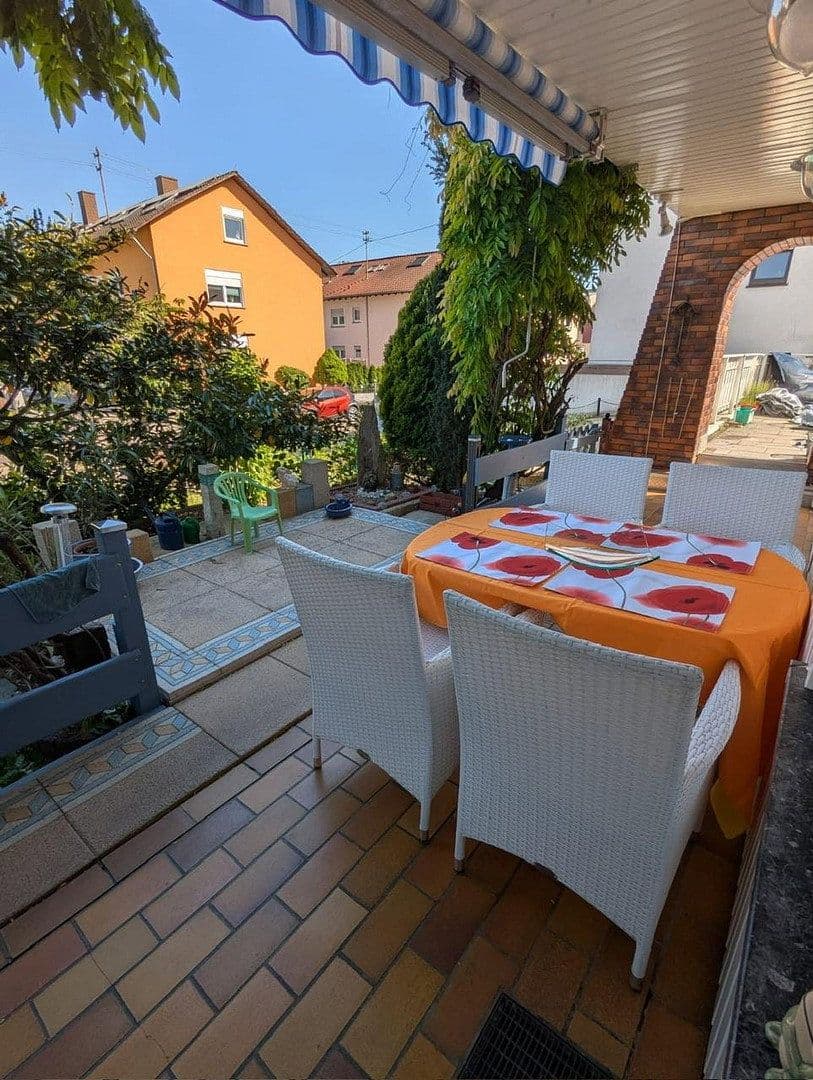 Prodej domu 297 m², pozemek 627 m², Graben-Neudorf, Bádensko-Württembersko Prodej domu 297 m², pozemek 627 m², Graben-Neudorf, Bádensko-Württembersko