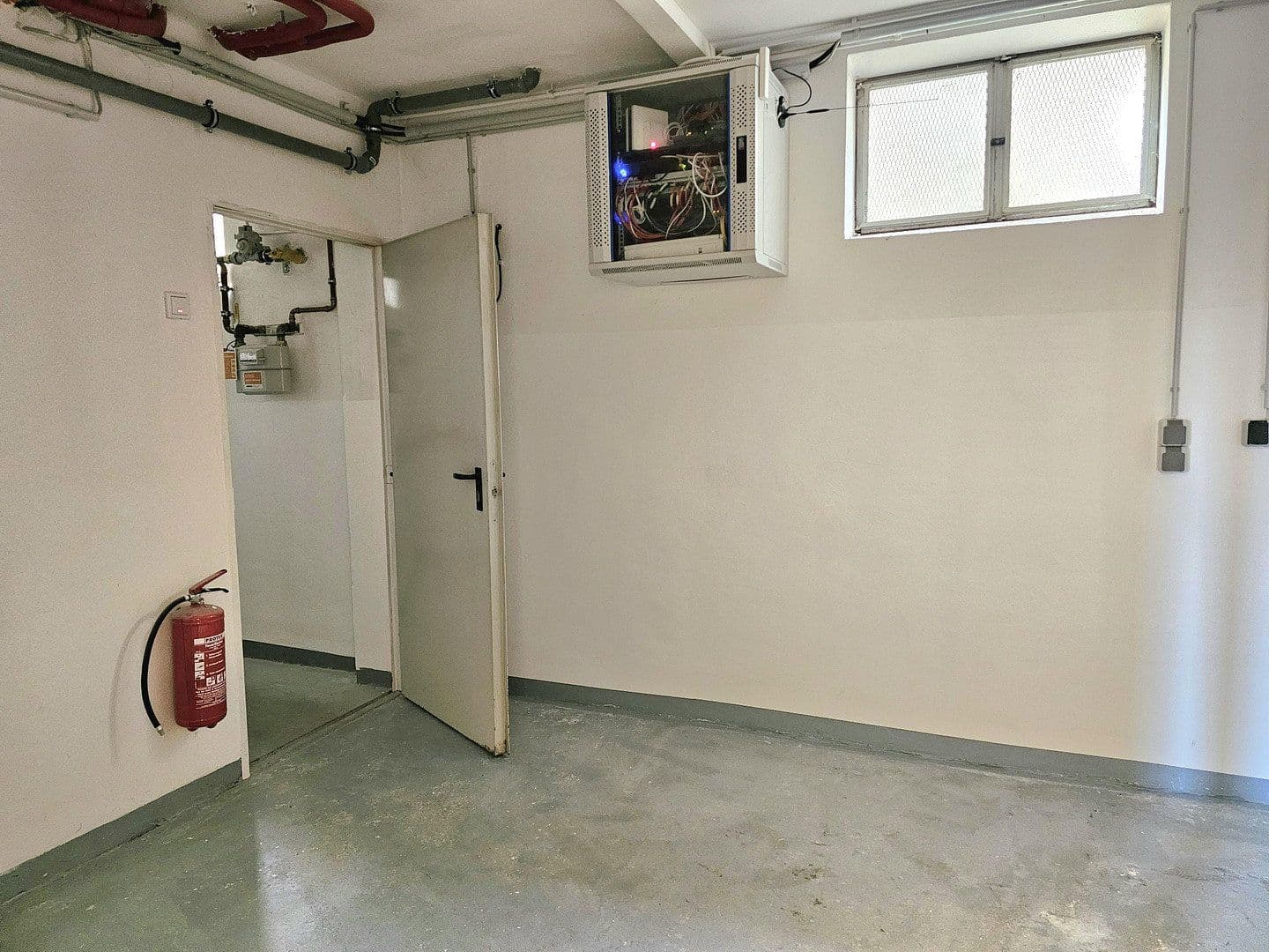 Pronájem bytu 4+1 155 m², Feldstraße 3, Bad Soden-Salmünster, Hessen Pronájem bytu 4+1 155 m², Feldstraße 3, Bad Soden-Salmünster, Hessen