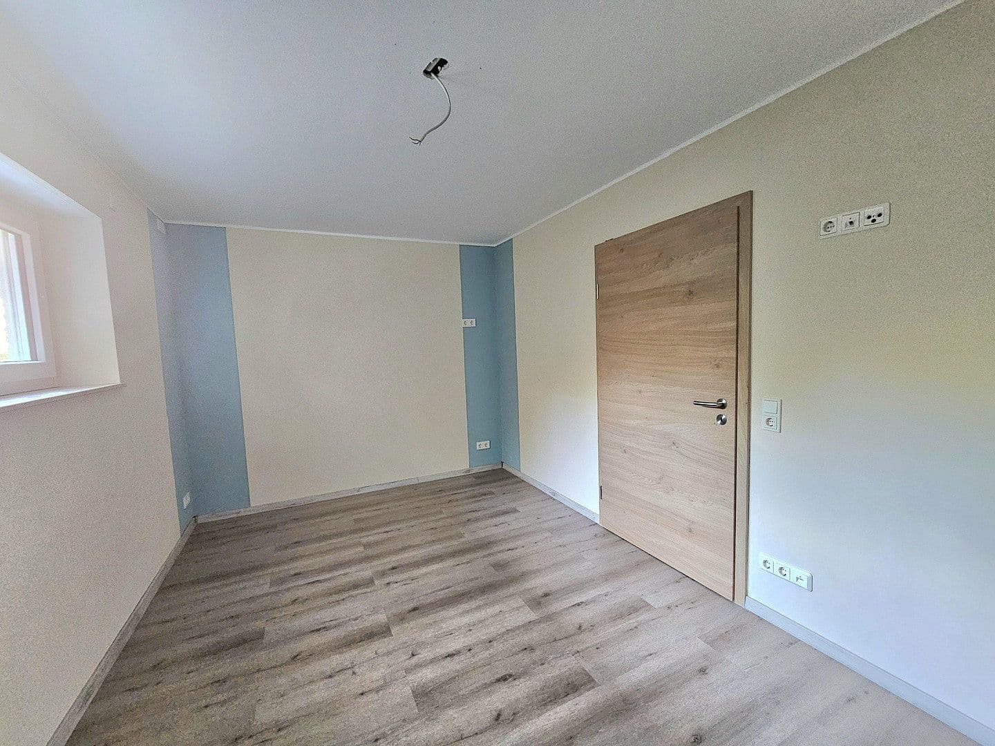 Pronájem bytu 4+1 155 m², Feldstraße 3, Bad Soden-Salmünster, Hessen Pronájem bytu 4+1 155 m², Feldstraße 3, Bad Soden-Salmünster, Hessen