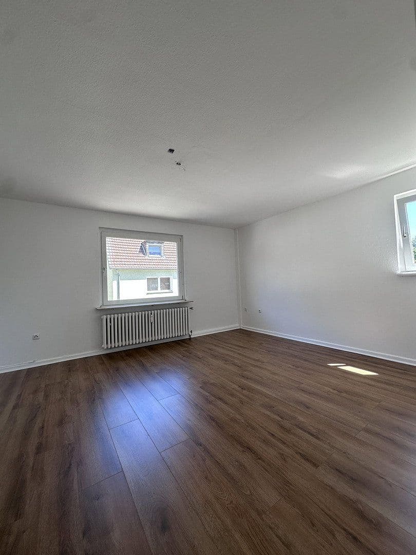 Pronájem bytu 2+kk 52 m², Feldmannstr. 85, Oberhausen, Severní Porýní-Vestfálsko Pronájem bytu 2+kk 52 m², Feldmannstr. 85, Oberhausen, Severní Porýní-Vestfálsko