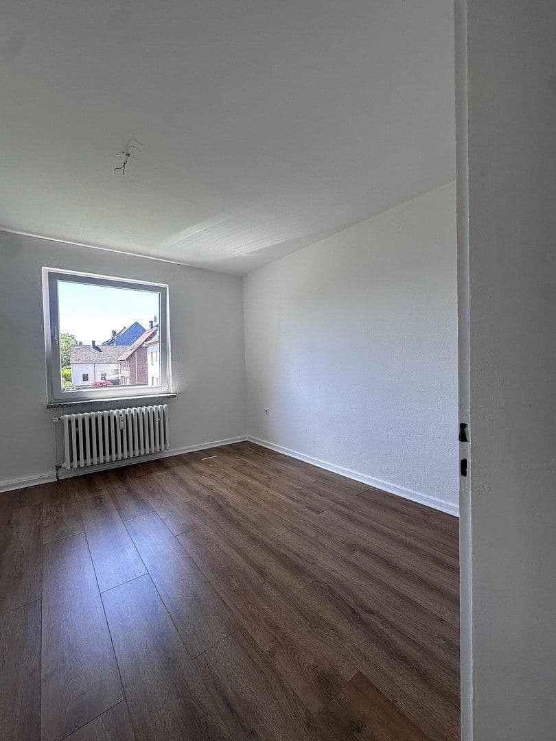 Pronájem bytu 2+kk 52 m², Feldmannstr. 85, Oberhausen, Severní Porýní-Vestfálsko Pronájem bytu 2+kk 52 m², Feldmannstr. 85, Oberhausen, Severní Porýní-Vestfálsko