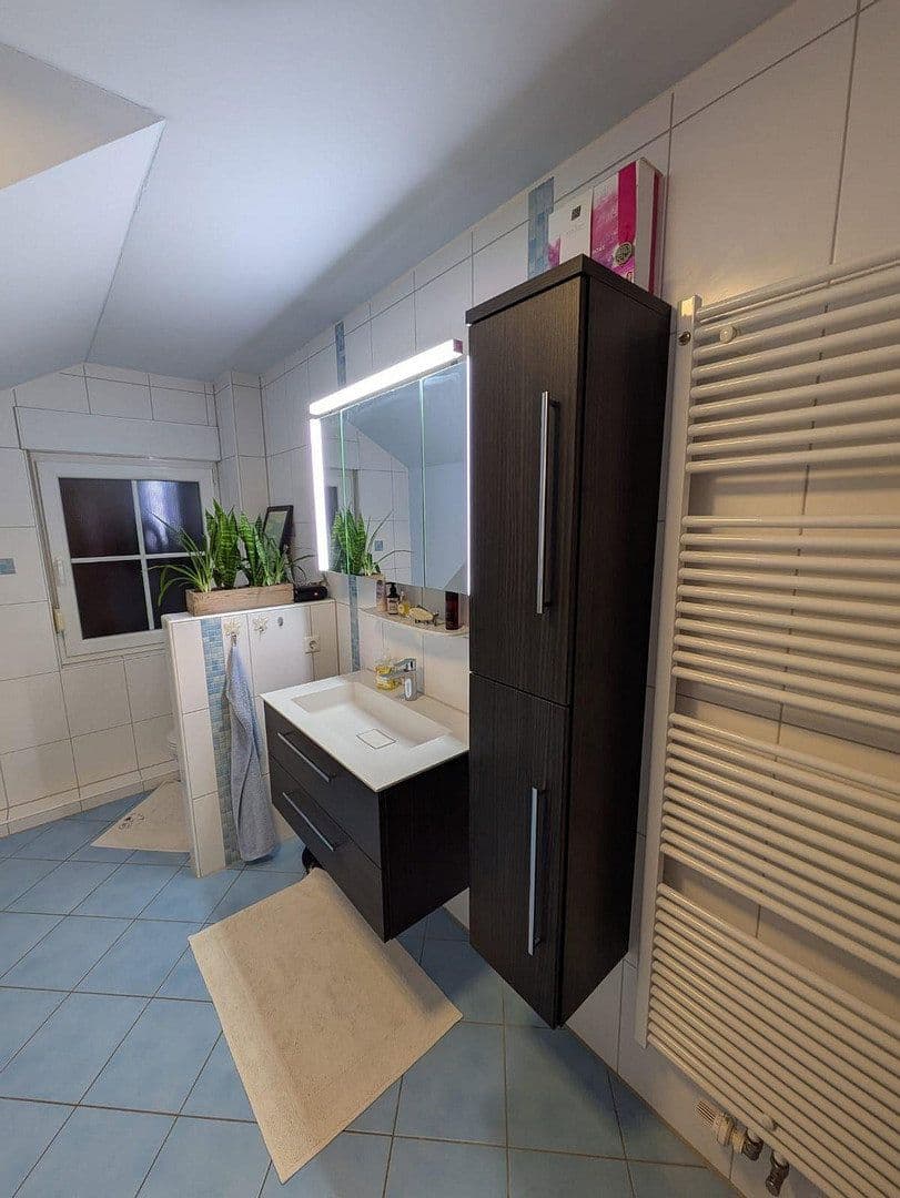 Prodej domu 143 m², pozemek 283 m², Wolfsburg, Dolní Sasko Prodej domu 143 m², pozemek 283 m², Wolfsburg, Dolní Sasko